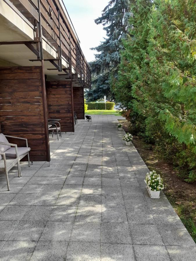 Osrodek Wypoczynkowy Sum Hotel Bialokosz Exterior photo